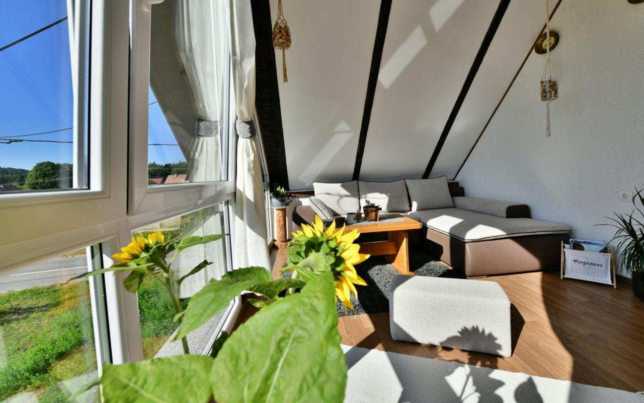 Rooms & Apartment Milan Saborsko Esterno foto