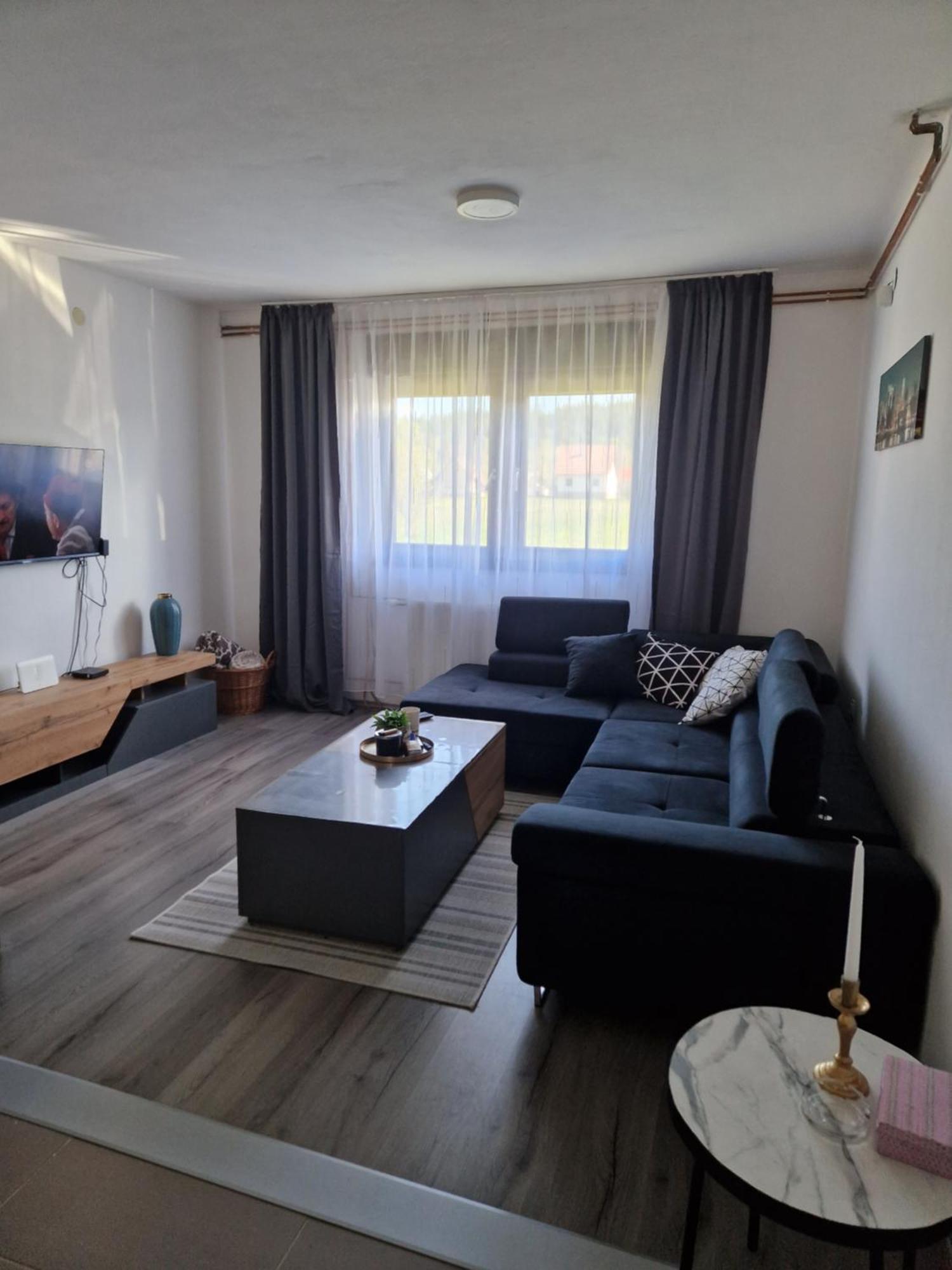 Rooms & Apartment Milan Saborsko Esterno foto