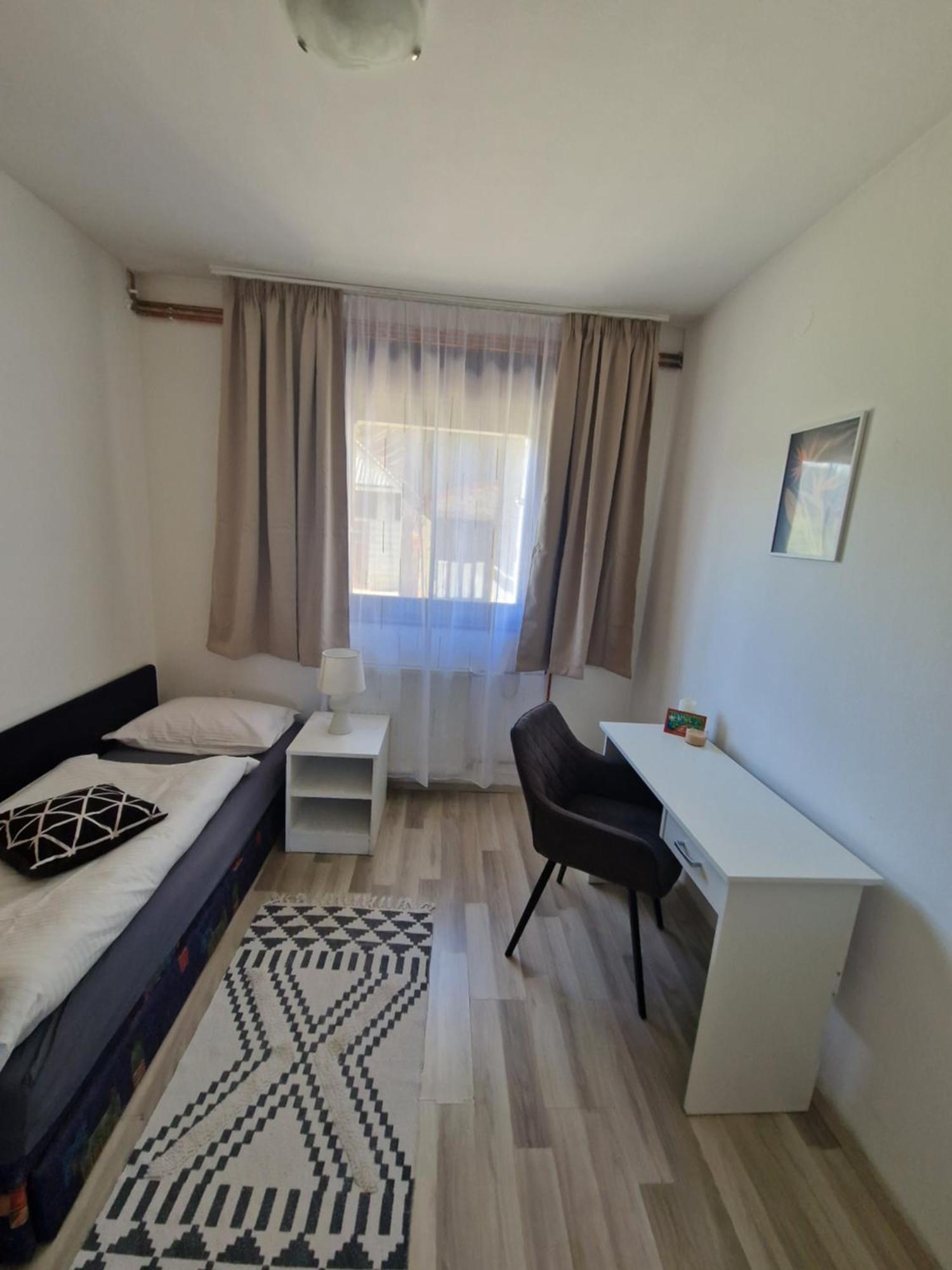 Rooms & Apartment Milan Saborsko Esterno foto